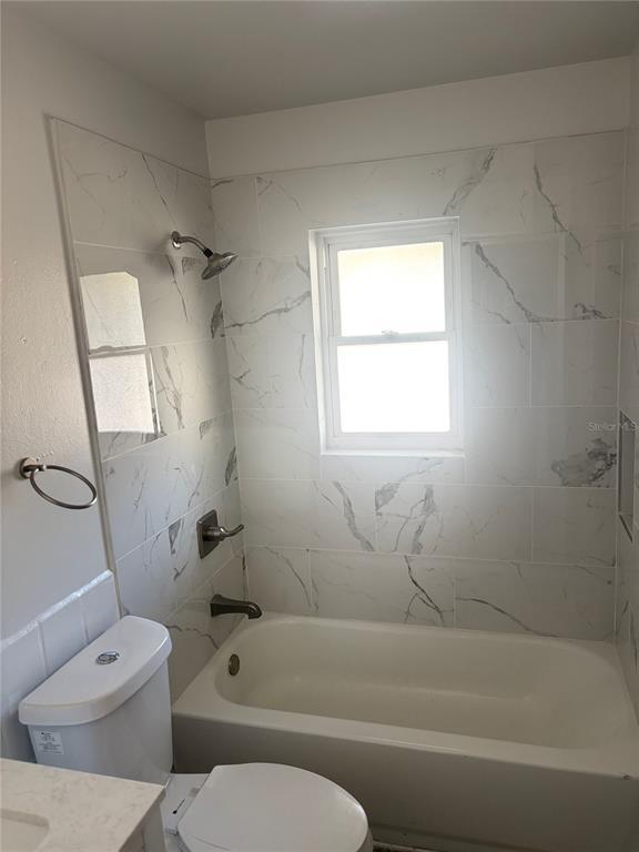 Building Photo - 4006 W Land Ave