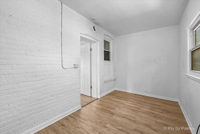 Building Photo - 1346 Norfolk Ave