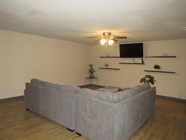 Building Photo - 12069 Joyce Ln