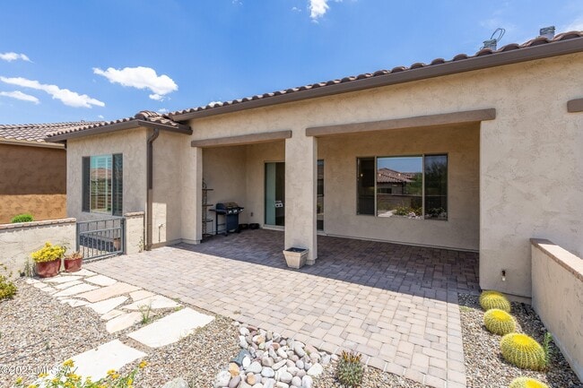 Building Photo - 30732 S Osprey Dr