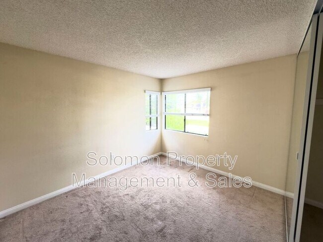 Building Photo - 3516 Landsford Way