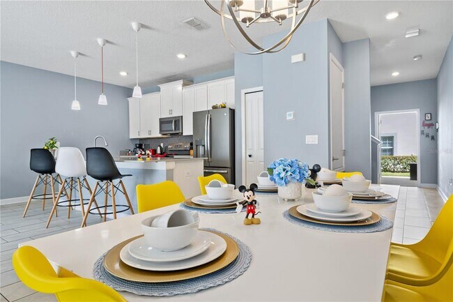 Building Photo - 4828 Love Storey Ln