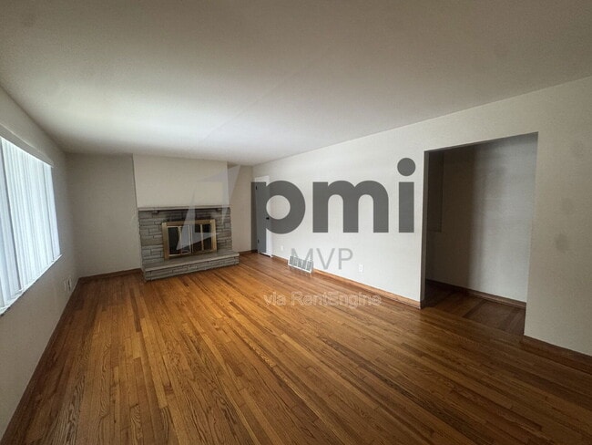 Building Photo - 312 Highfield Dr