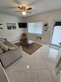 Building Photo - 7400 Harding Ave