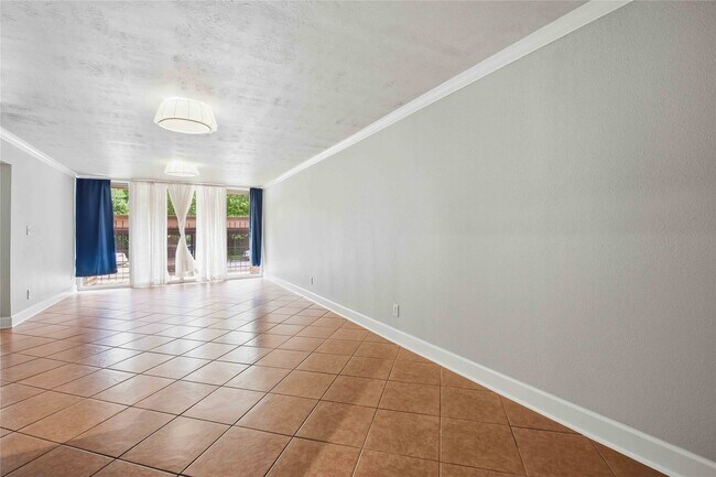 Building Photo - 5353 Institute Ln