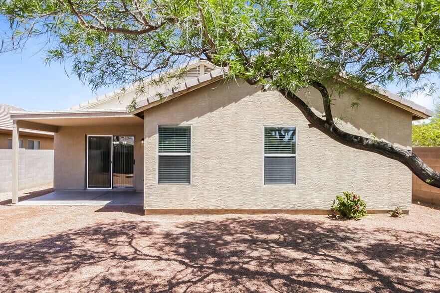 Building Photo - 1741 W Desert Mountain Dr