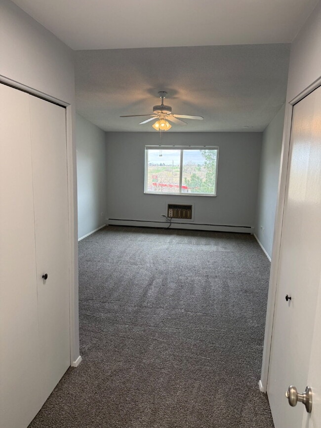 Building Photo - "Charming 1-Bedroom Condo Retreat in the Heart of Denver – Spacious 855 Sq Ft!"