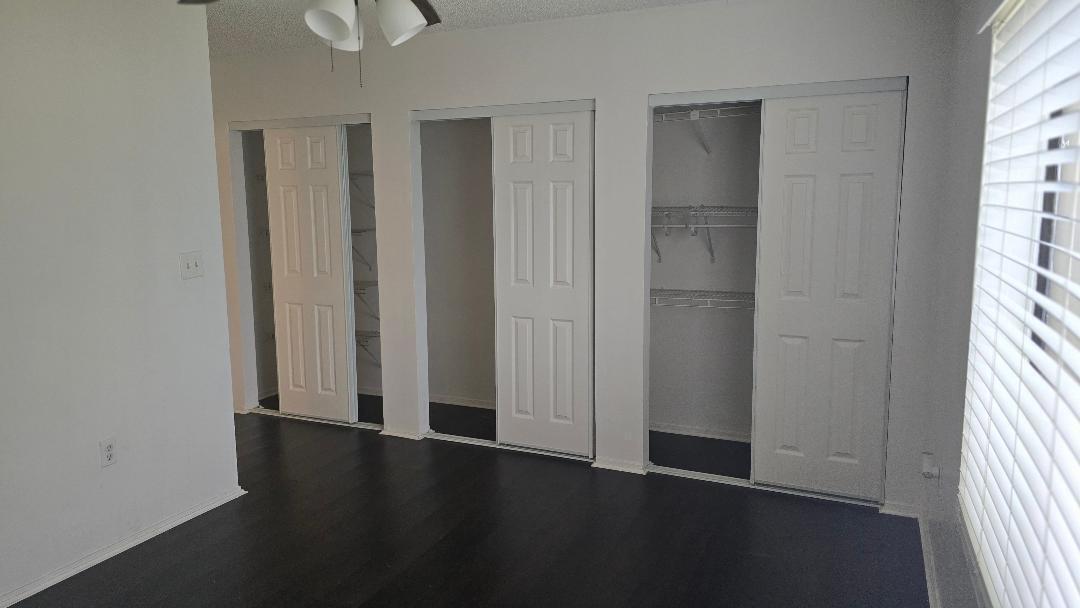 Building Photo - 3194 Coral Lake Ln