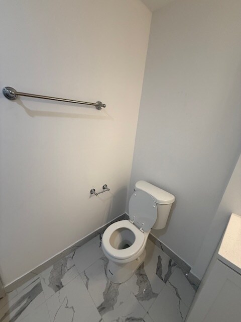 Building Photo - 5962