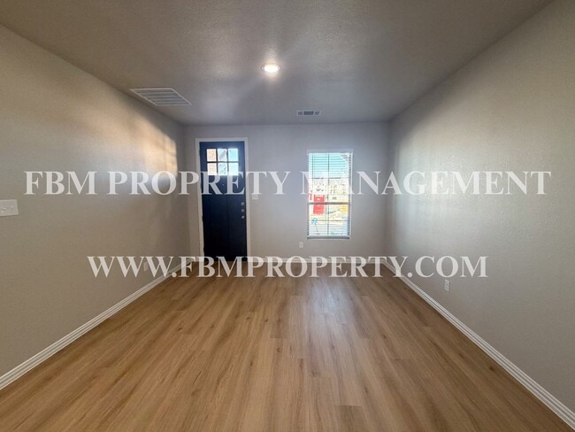 Building Photo - 440 Restoration Rd
