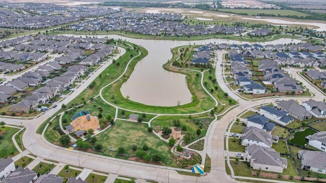 Building Photo - 7214 Cordgrass Prairie Ln