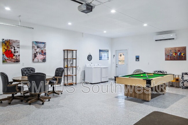 Building Photo - 437 Riverfront Dr