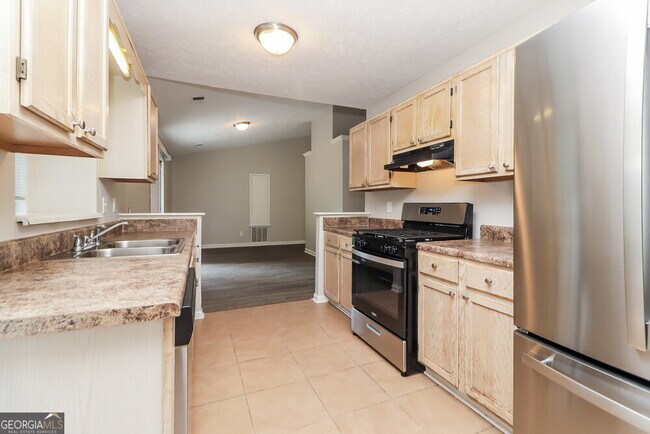 Building Photo - 3810 Greenbrook Dr