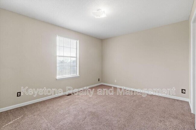 Building Photo - 1630 Baltimore Dr