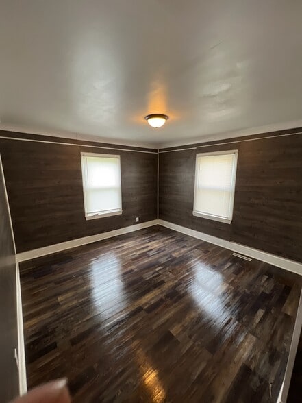BEDROOM 1 - 905 N Layton Ave