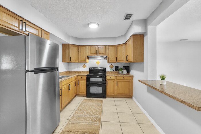 Building Photo - 12201 106th St