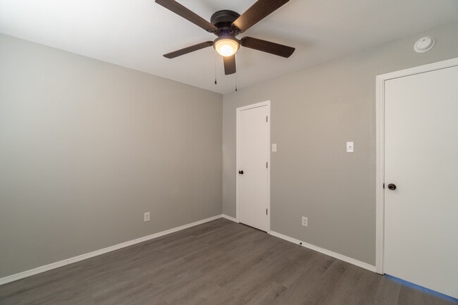 Building Photo - 601 Xavier St