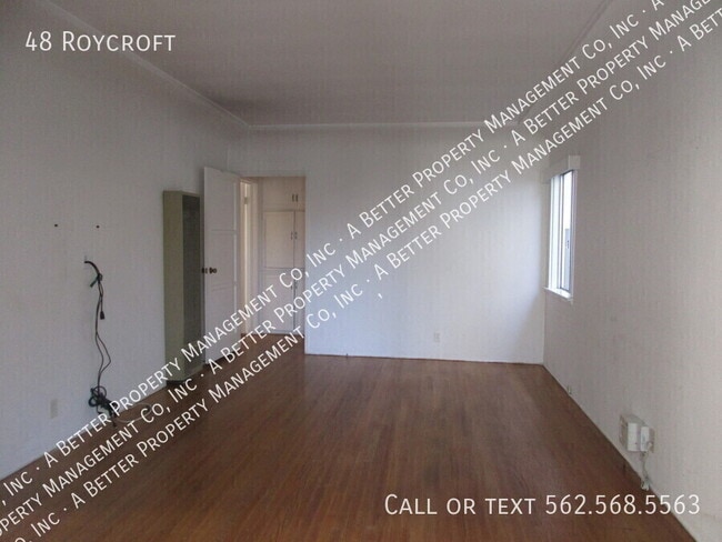 Building Photo - 48 Roycroft-