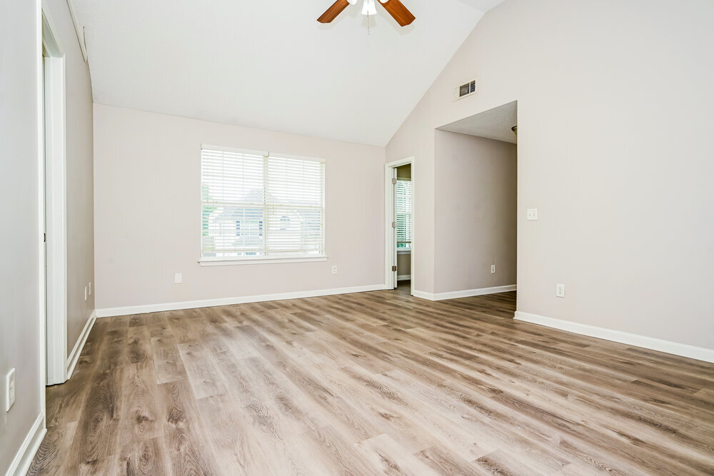 Building Photo - 62 Lake Crossing Ct