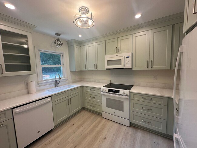 Building Photo - 500 Villa Dunes Dr