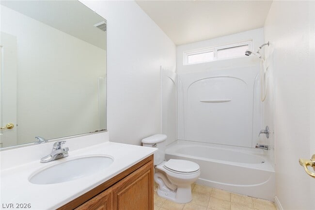 Building Photo - 275 Calvino Ave