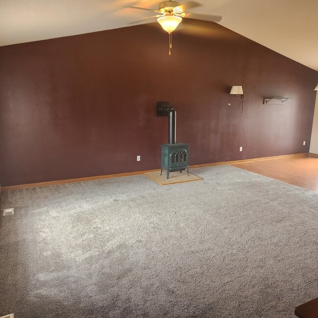 Building Photo - 4636 E Merced St