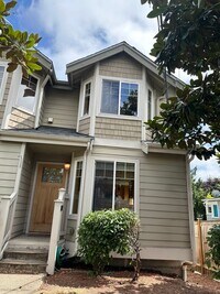 Building Photo - 9310 Stone Ave N