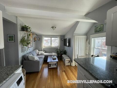 Building Photo - 287 Beacon St