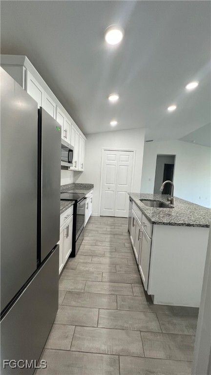 Building Photo - 213 NW 9th St