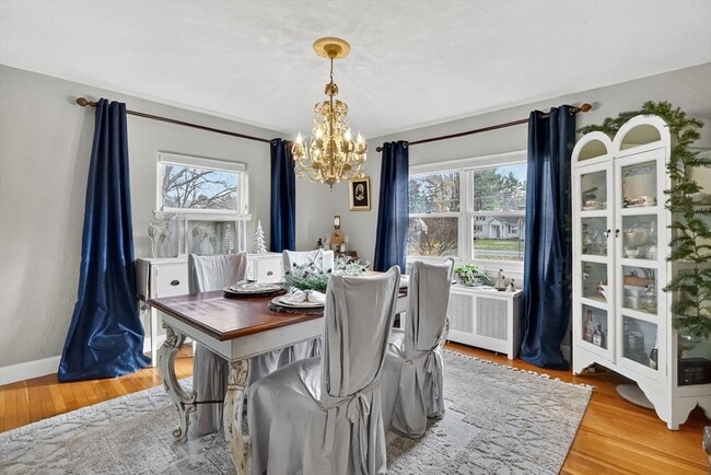 Building Photo - 350 Converse St