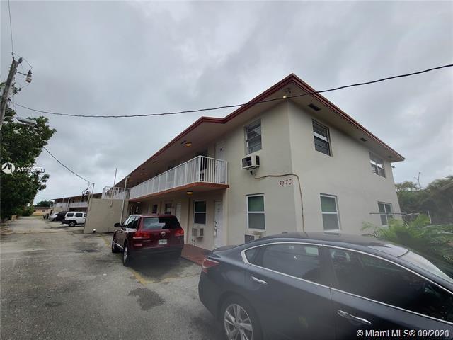 Building Photo - 2917 Plunkett St