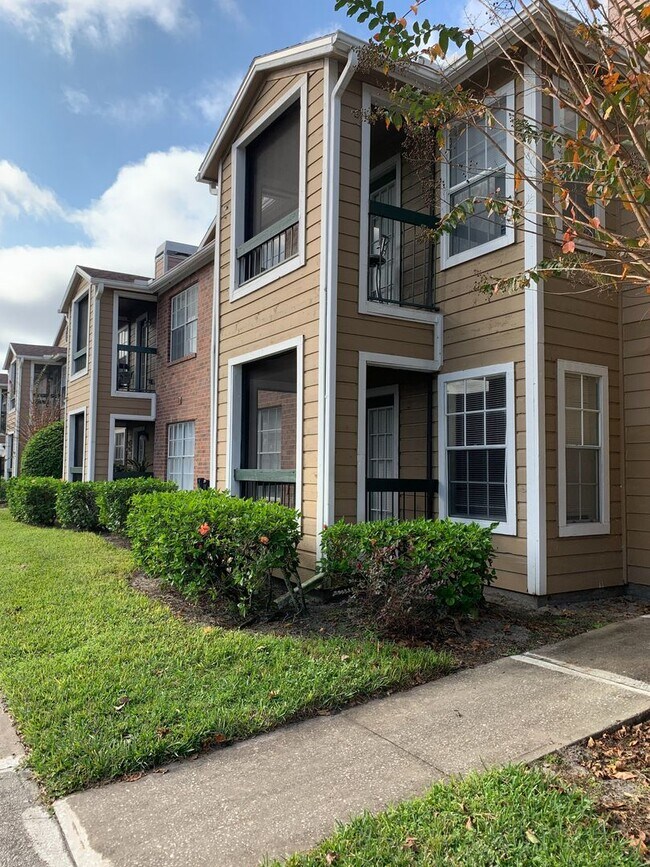 Building Photo - Perkinshire 104