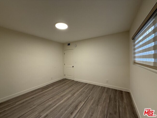 Building Photo - 1760 S Bentley Ave