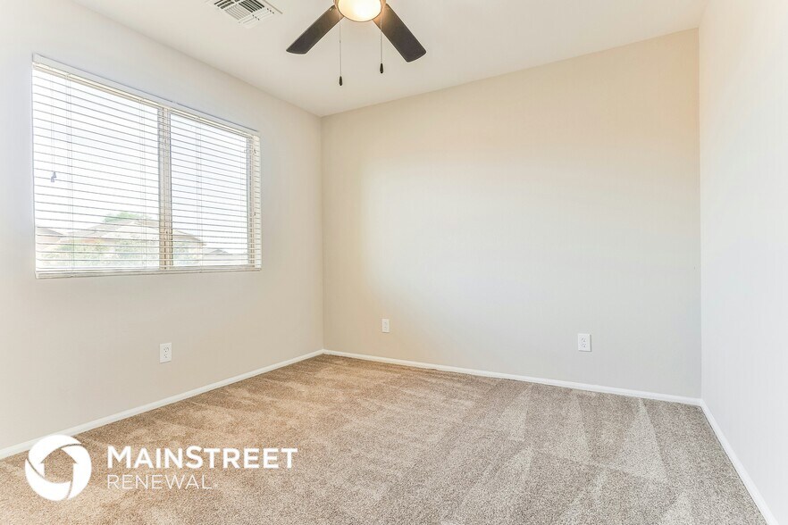 Building Photo - 41805 W Sunland Dr