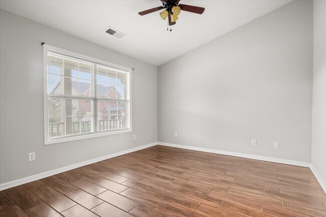 Building Photo - 114 Grisham Dr