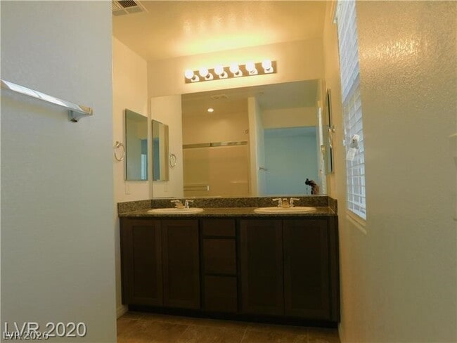 Building Photo - 1192 Mission View Ct