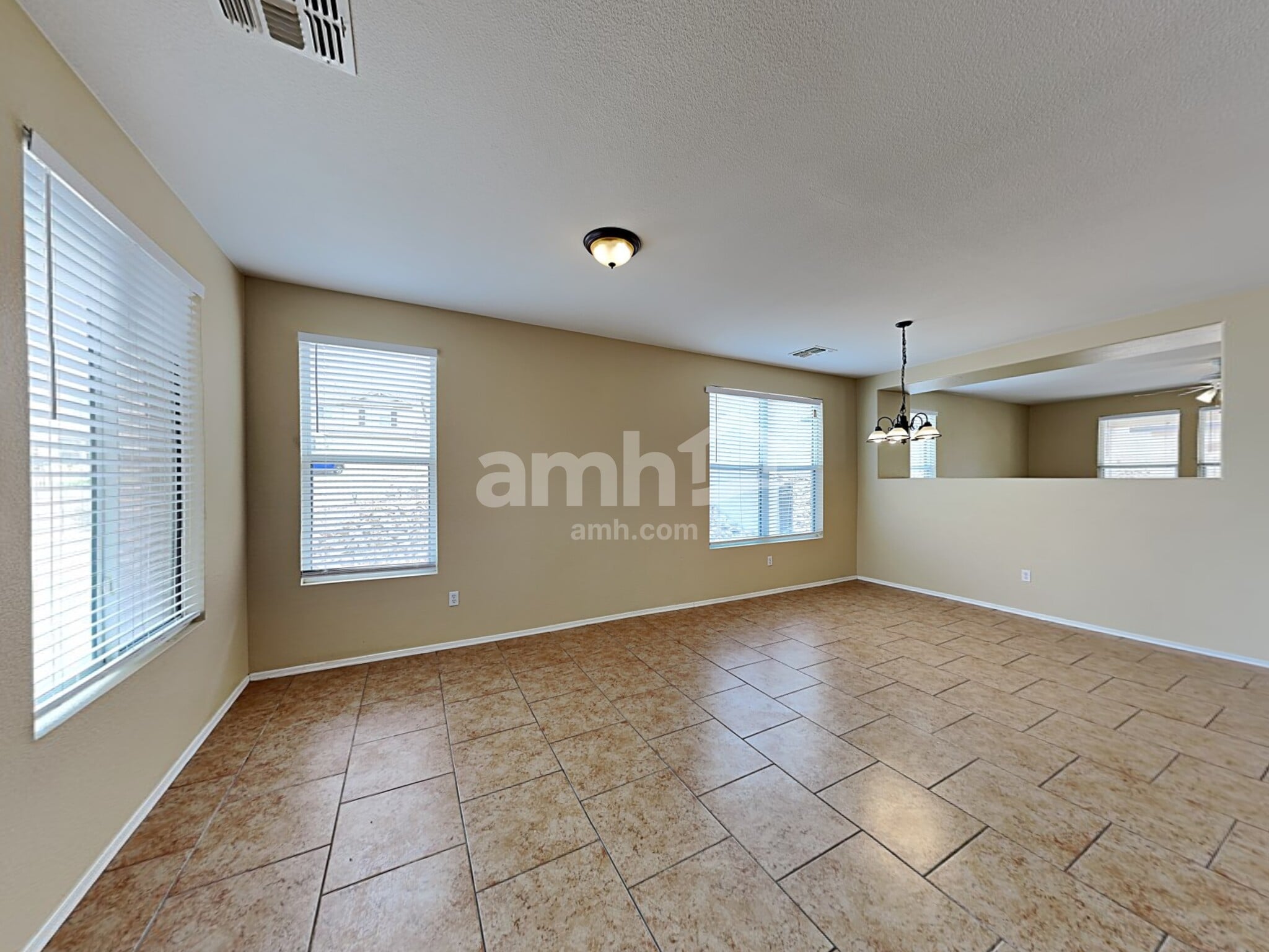 Building Photo - 8143 W Eagle Heart Ct