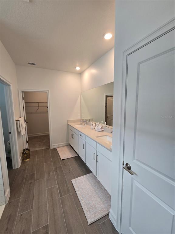 Building Photo - 7518 117th Ln E