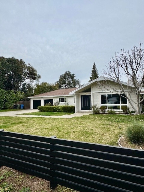 Building Photo - 80 Greenway Dr