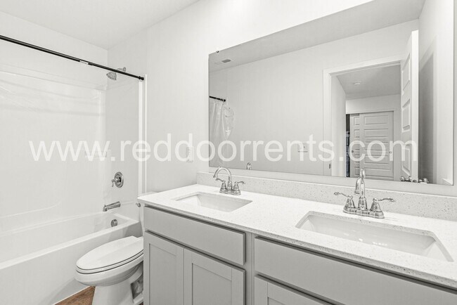 Building Photo - 4513 Branower St