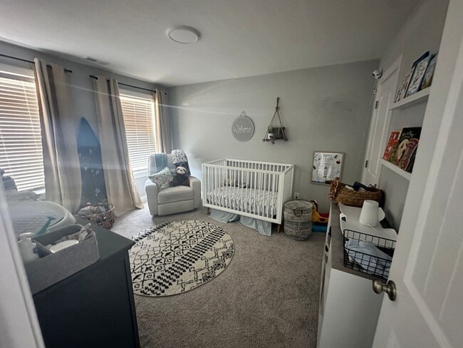 Building Photo - 152 Hanover Ct