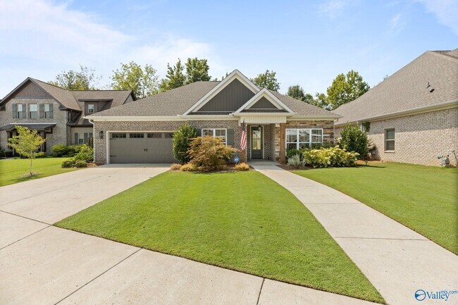 Building Photo - 26 Cobbs Cove Way SE