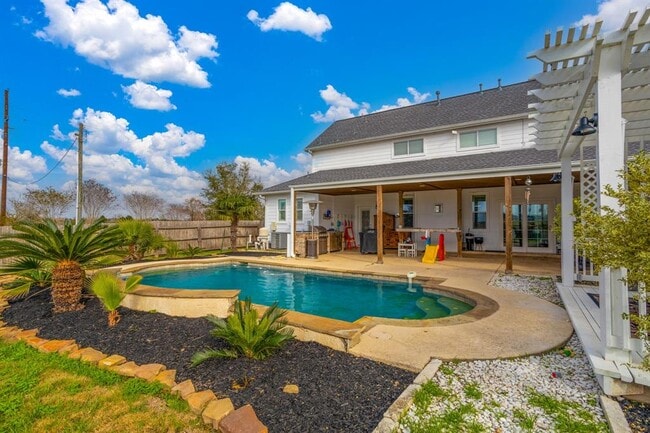 Building Photo - 2963 Settler's Way Dr