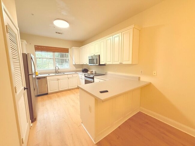 Building Photo - 4553 Great Oak Dr