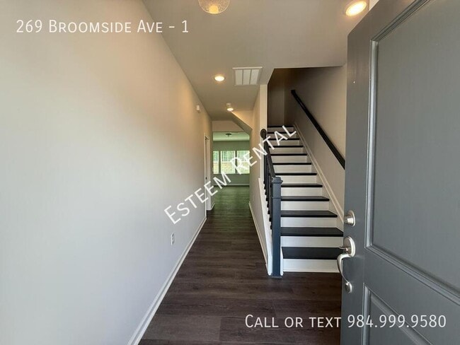 Building Photo - 269 Broomside Ave