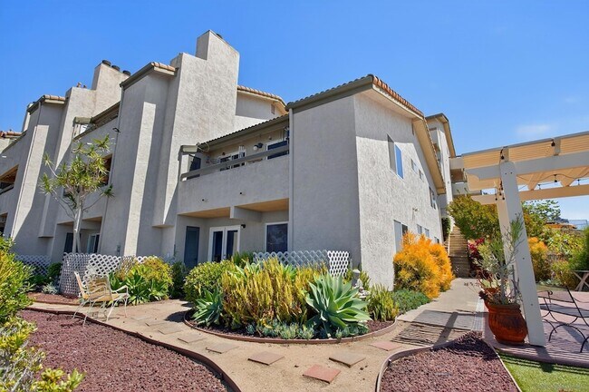Building Photo - 4794 Arizona St