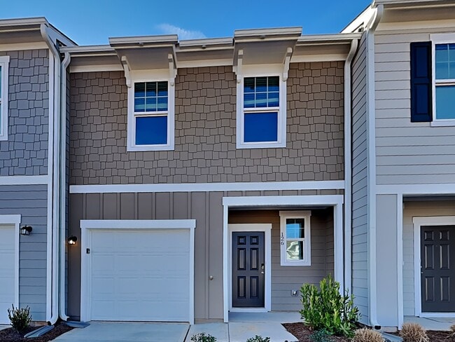 Building Photo - 126 Saginaw Ct