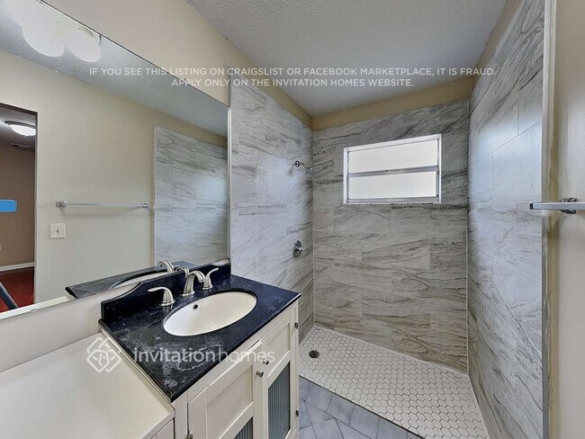 Building Photo - 14641 N Beckley Square