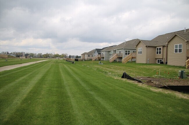 Building Photo - 2217 Concord Dr