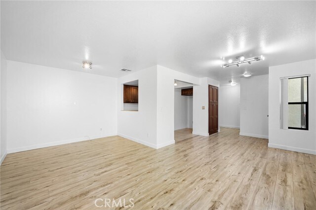 Building Photo - 1040 Spazier Ave
